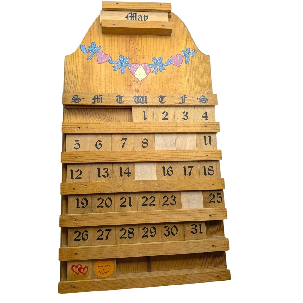 Vintage Wooden Calendar Wall Hanging Marmalade Hearts Holiday Tiles Granny Core - Picture 4 of 16